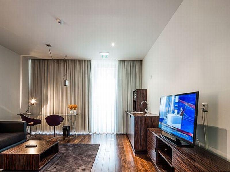Executive Hotel Samba ลูอันดา ภายนอก รูปภาพ