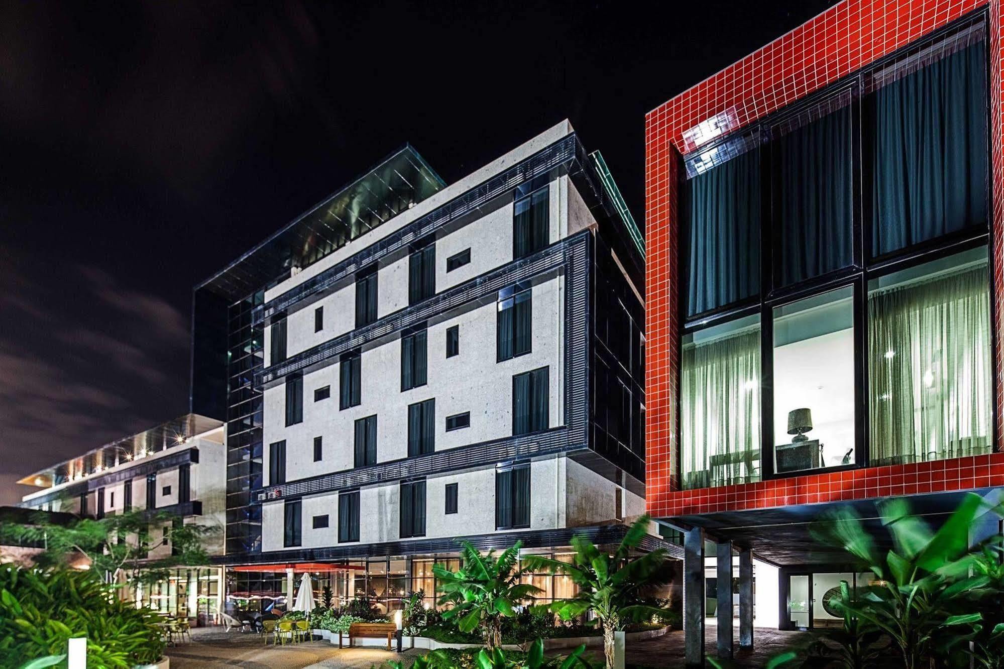 Executive Hotel Samba ลูอันดา ภายนอก รูปภาพ